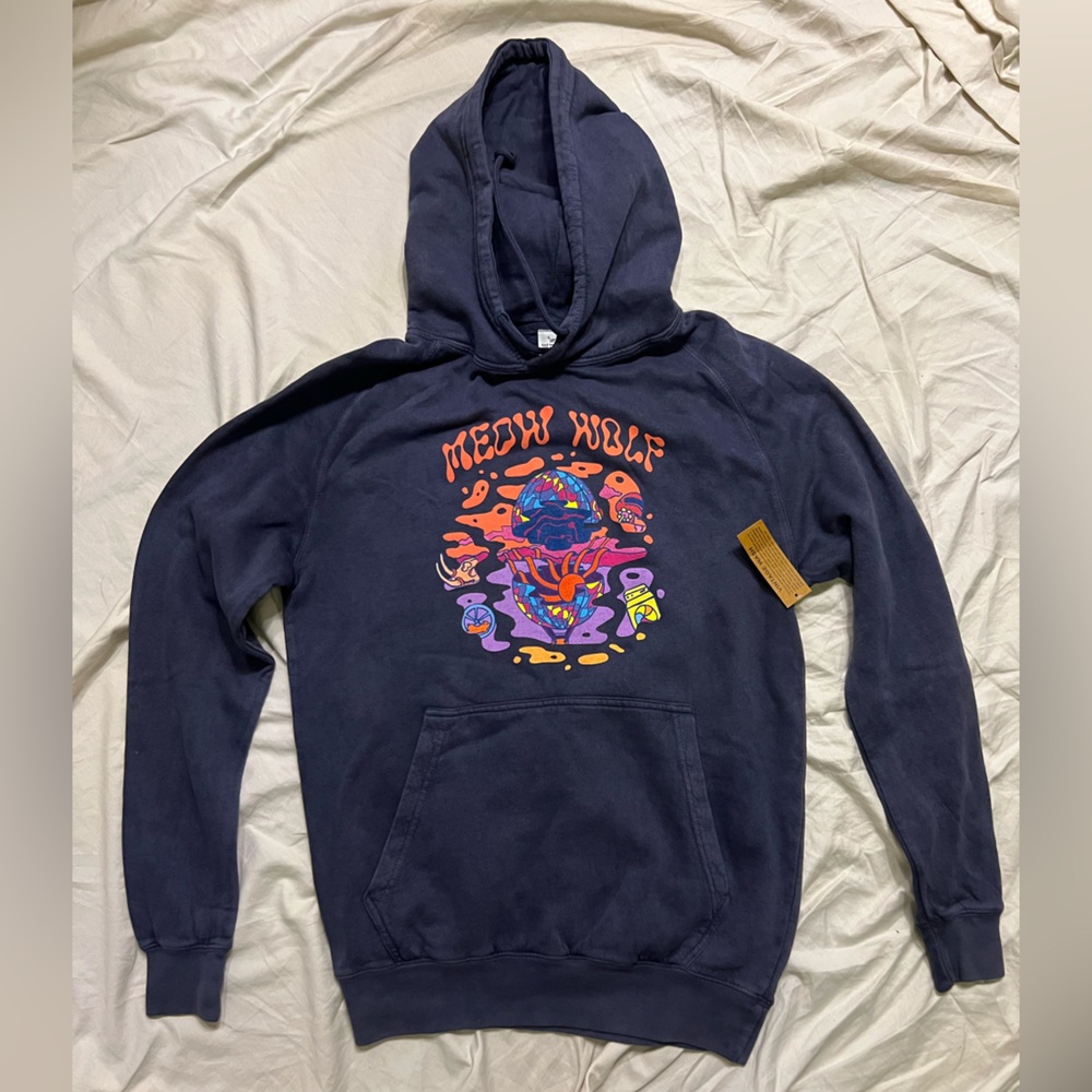 Meow Wolf Vintage Wash Hoodie Small NWT Navy